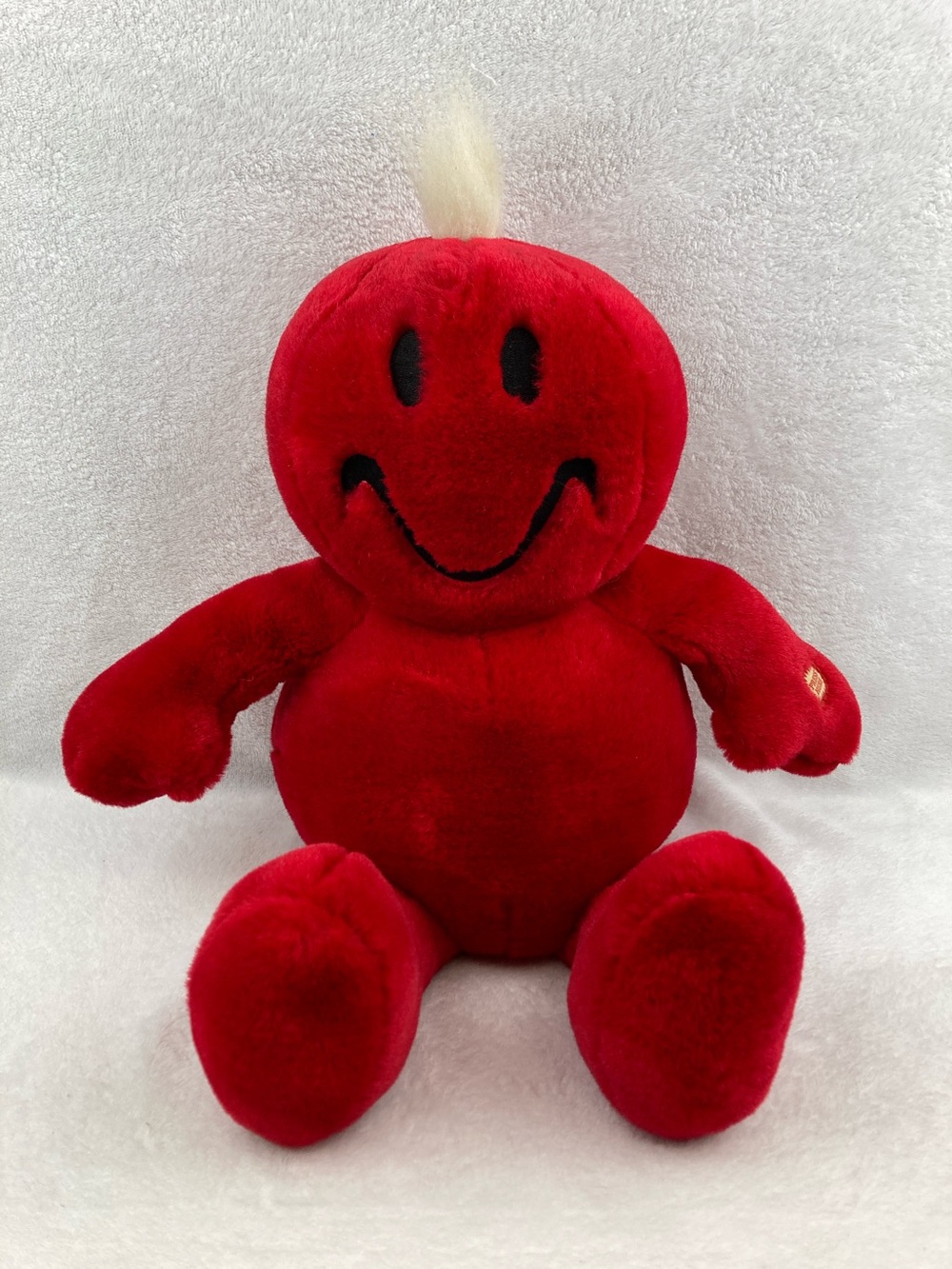 VTG DanDee Tickle Giggle Wiggle Red Smiley Face Plush Doll 18”